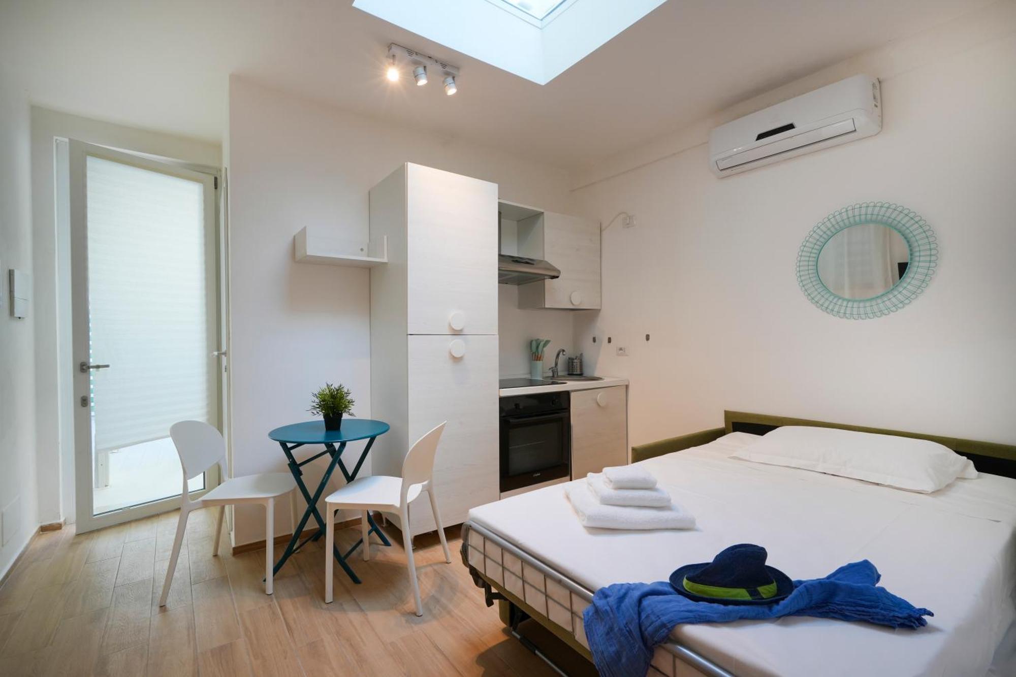 Color House * Bari