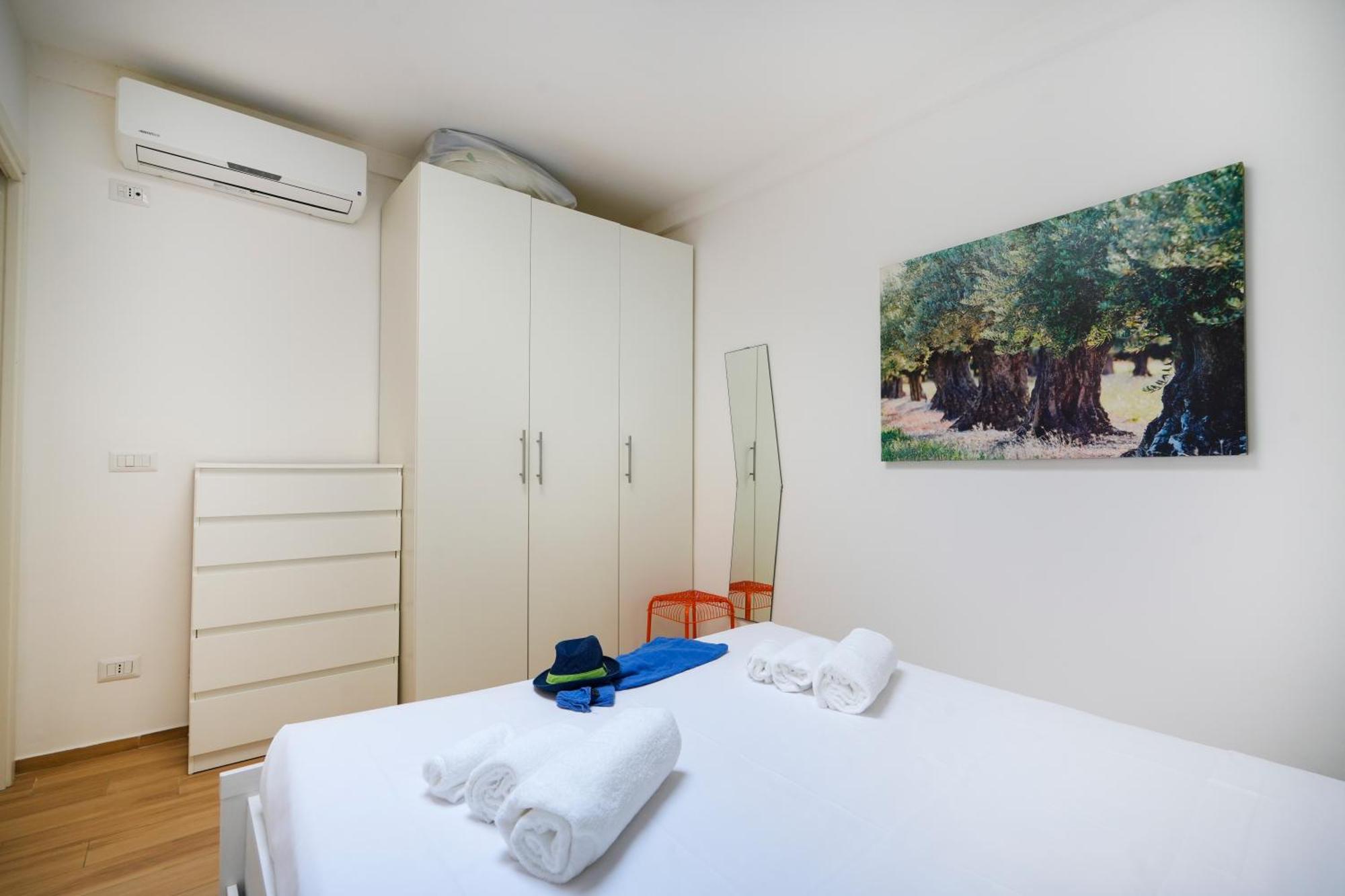 Apartment Color House Bari